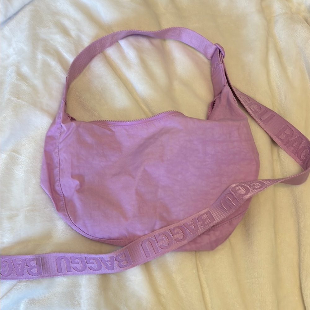 Light pink medium baggu Bag